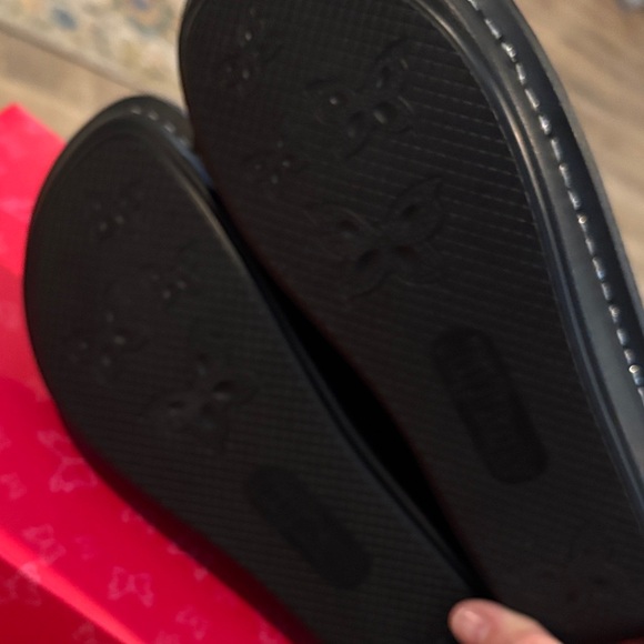 Alegria new in box  Black Lace Sandals - Picture 7 of 9